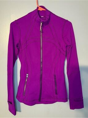 💜 Lululemon Zip-Up Define Jacket – Size 4 💜